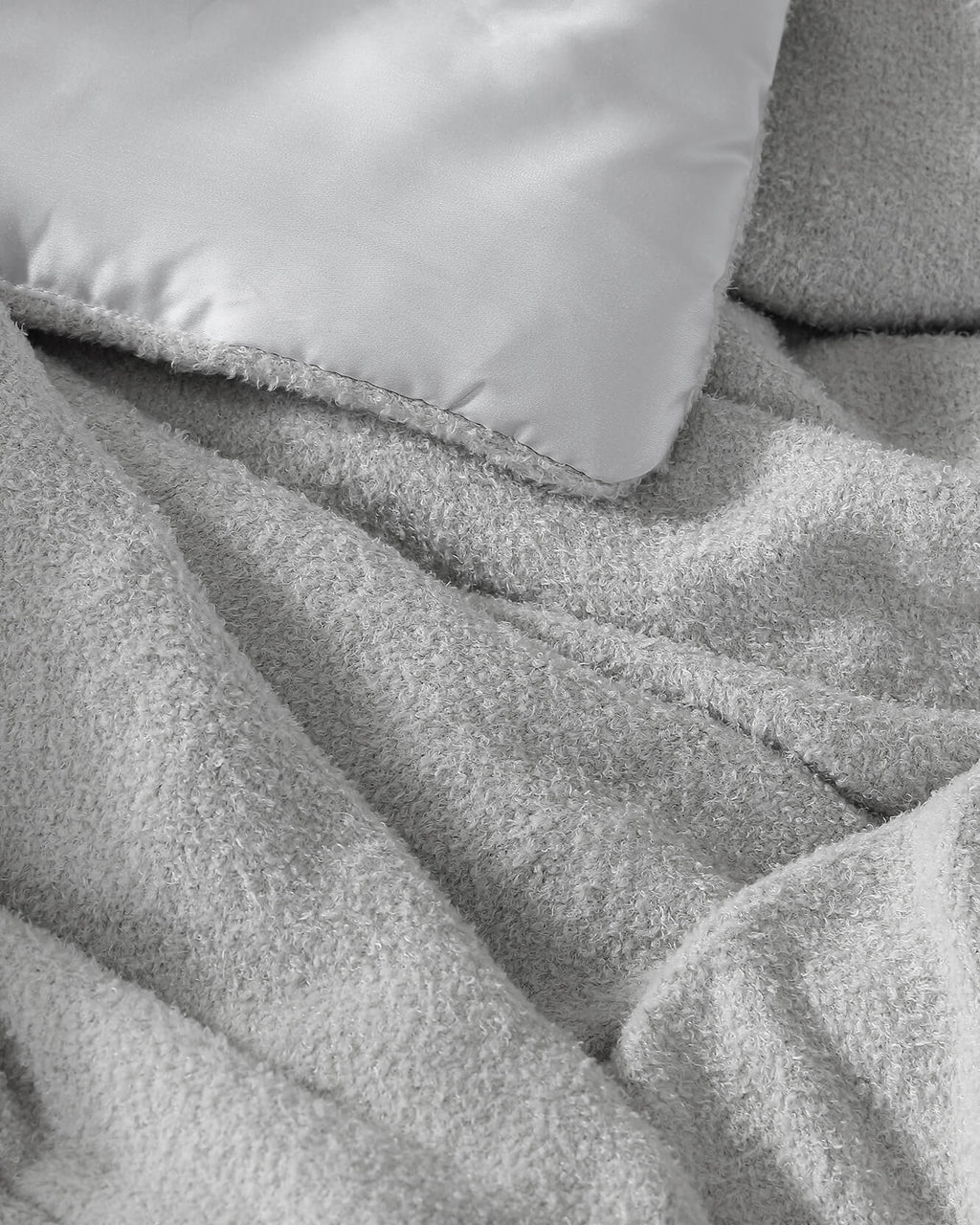Cloud Cooling Comforter