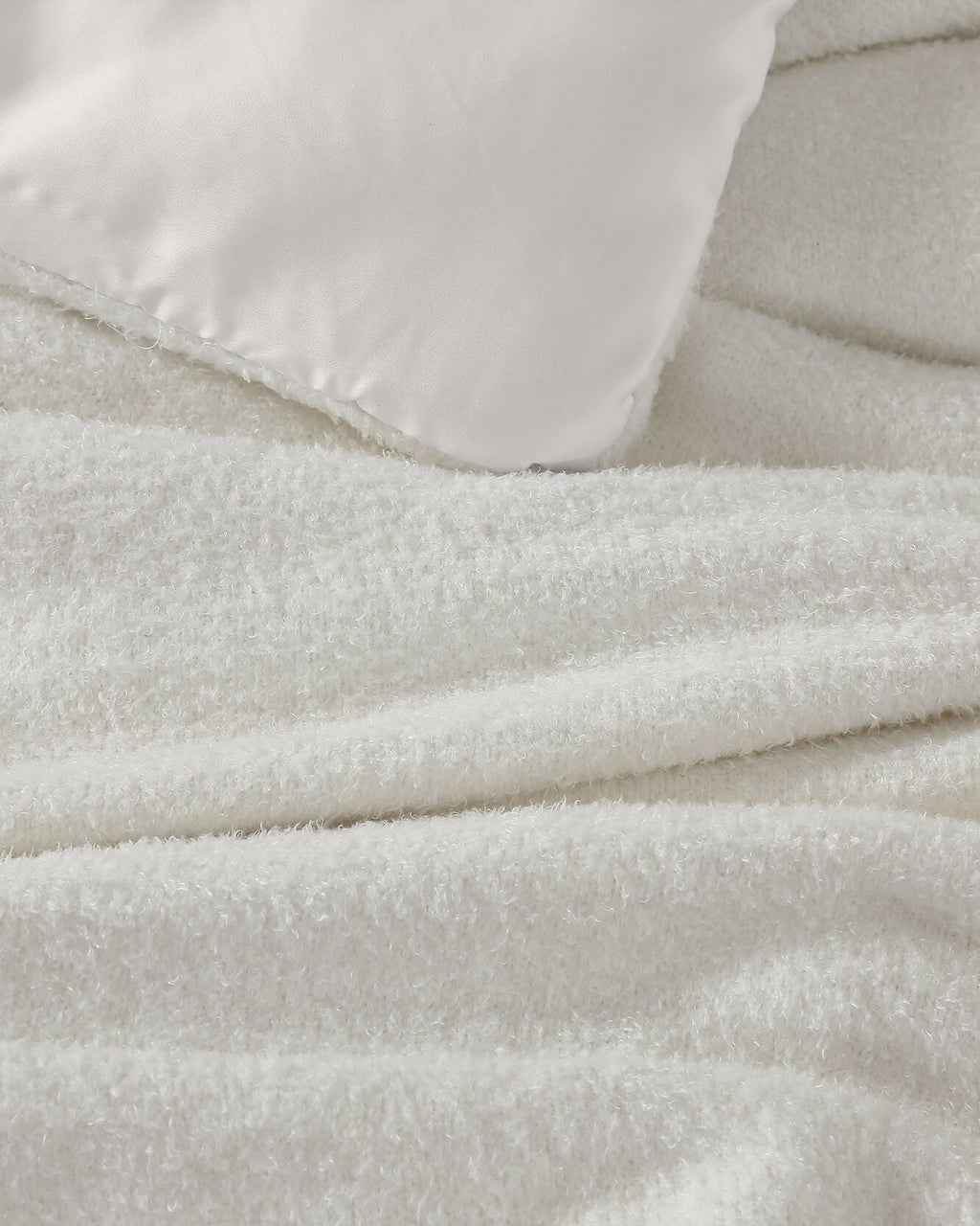 Cloud Cooling Comforter